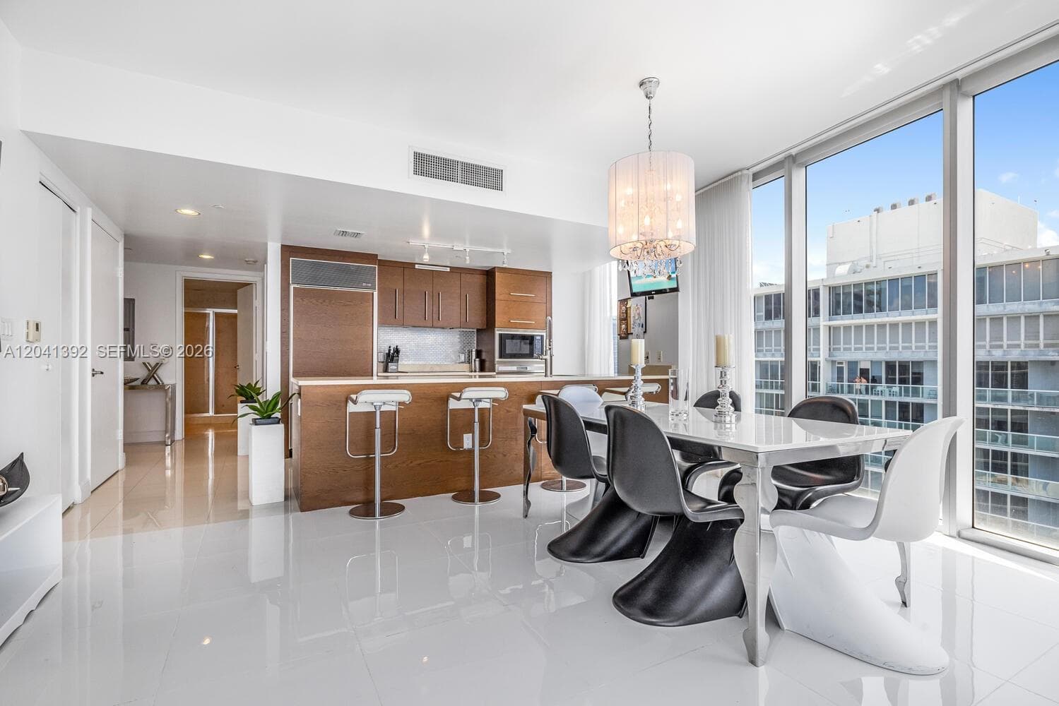 475 BRICKELL AVE 4715 photo 10