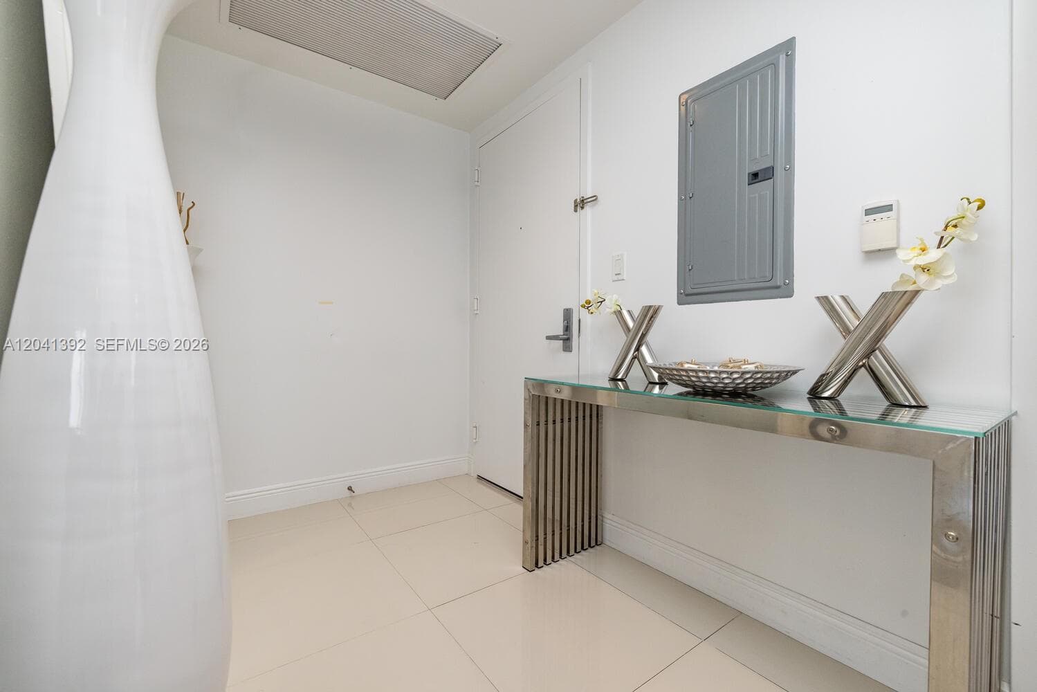 475 BRICKELL AVE 4715 photo 11