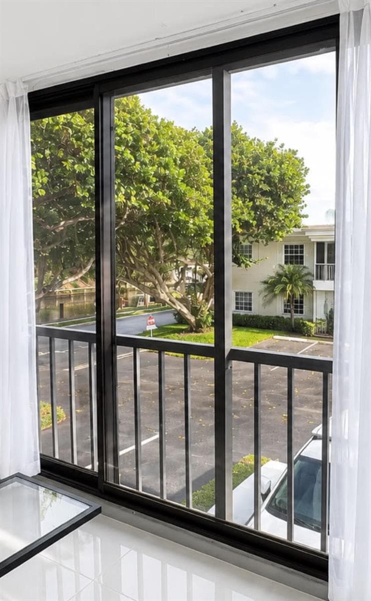6249 Bay Club Drive 3 photo 17