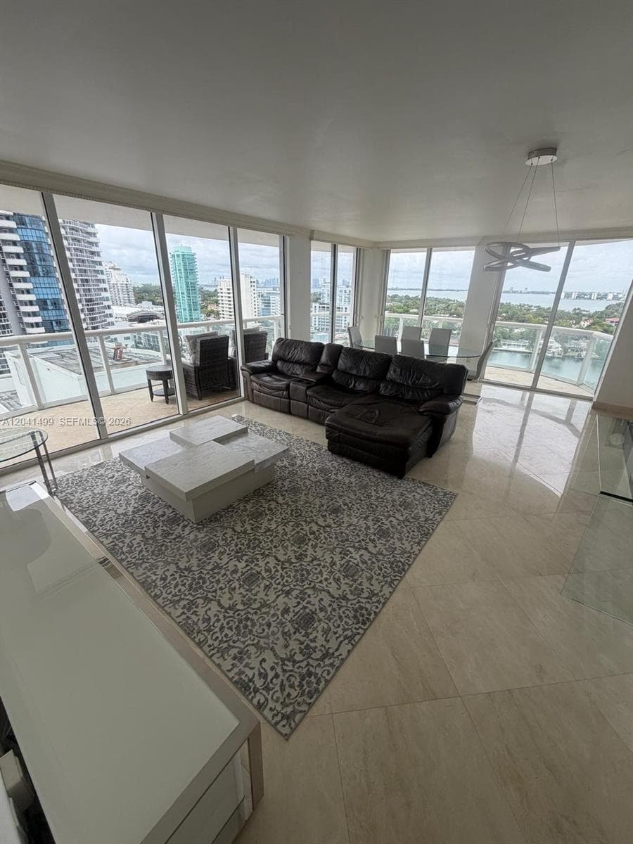 6365 Collins Ave 1707 photo 5