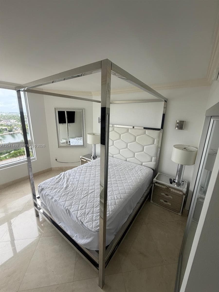 6365 Collins Ave 1707 photo 10