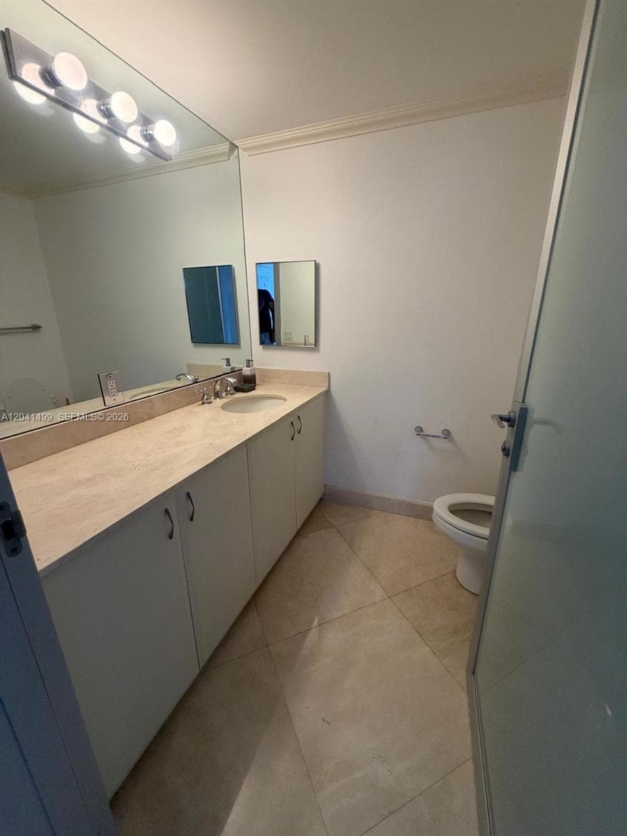 6365 Collins Ave 1707 photo 11