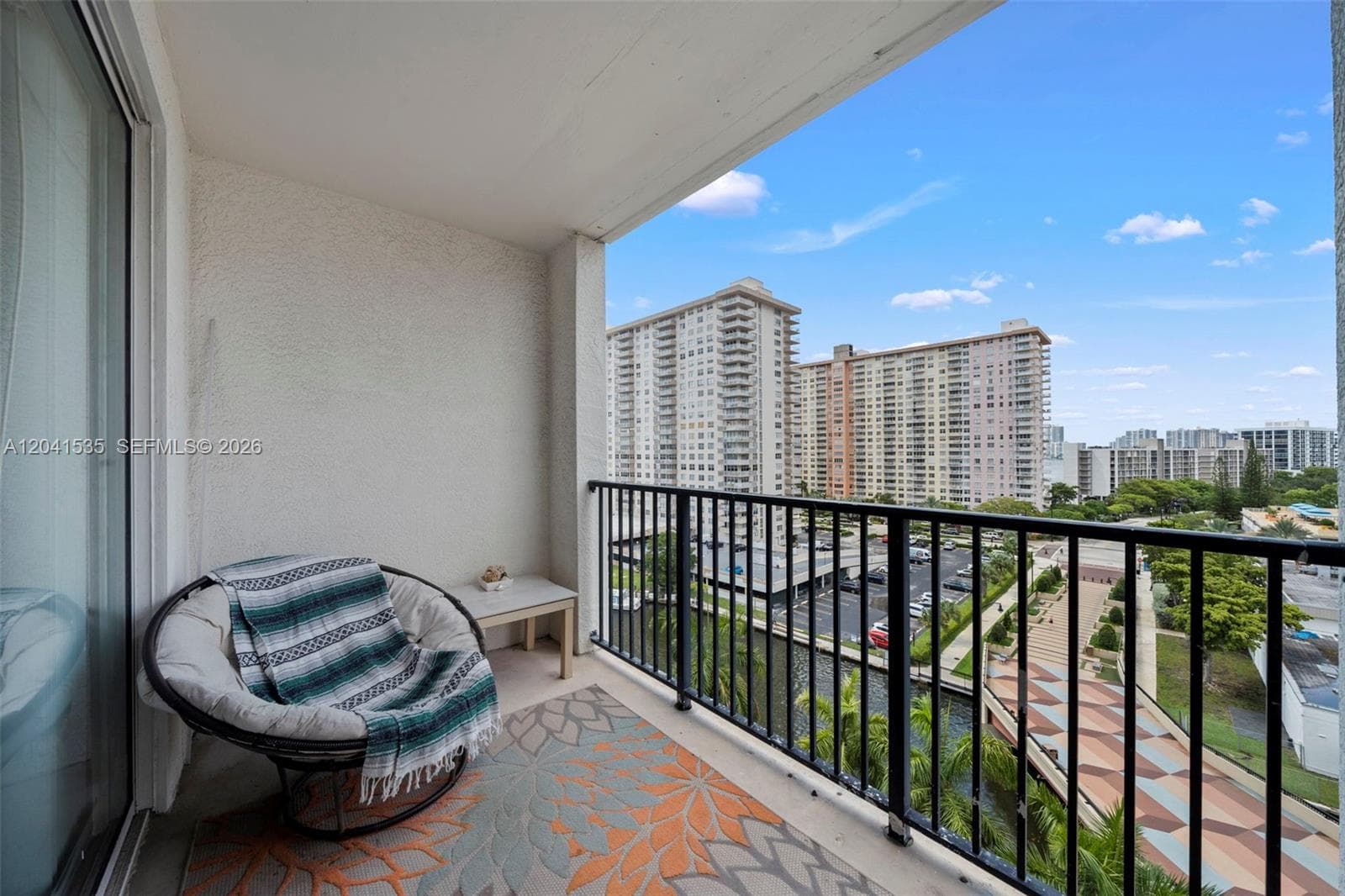17150 N Bay Rd 2913 photo 17