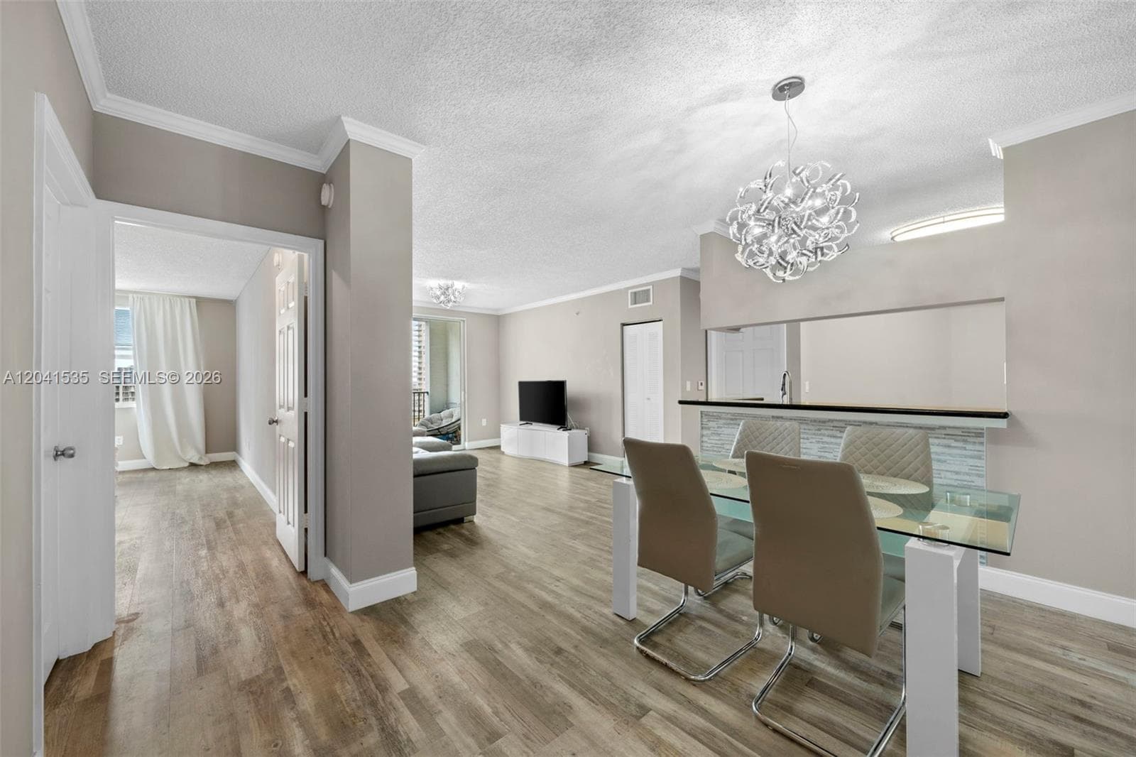 17150 N Bay Rd 2913 photo 5