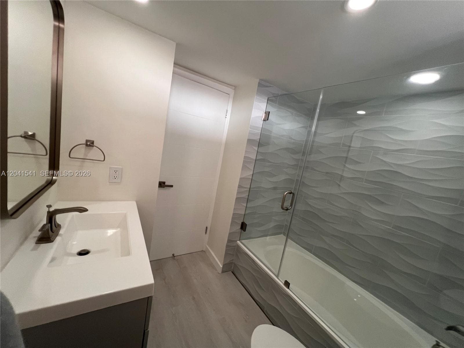 700 NE 63 ST DPH9 photo 10