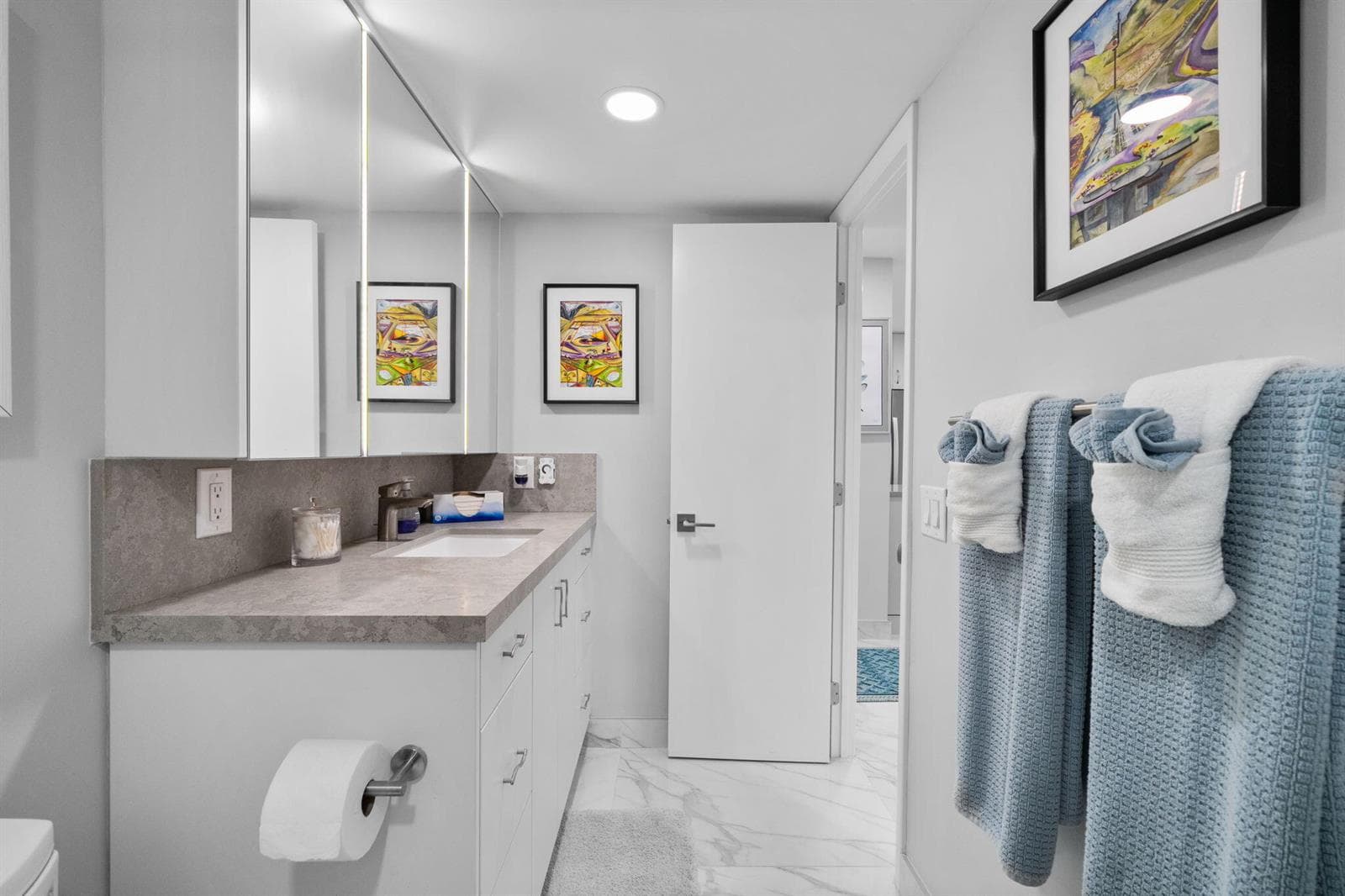 511 Bayshore Drive 910 photo 21