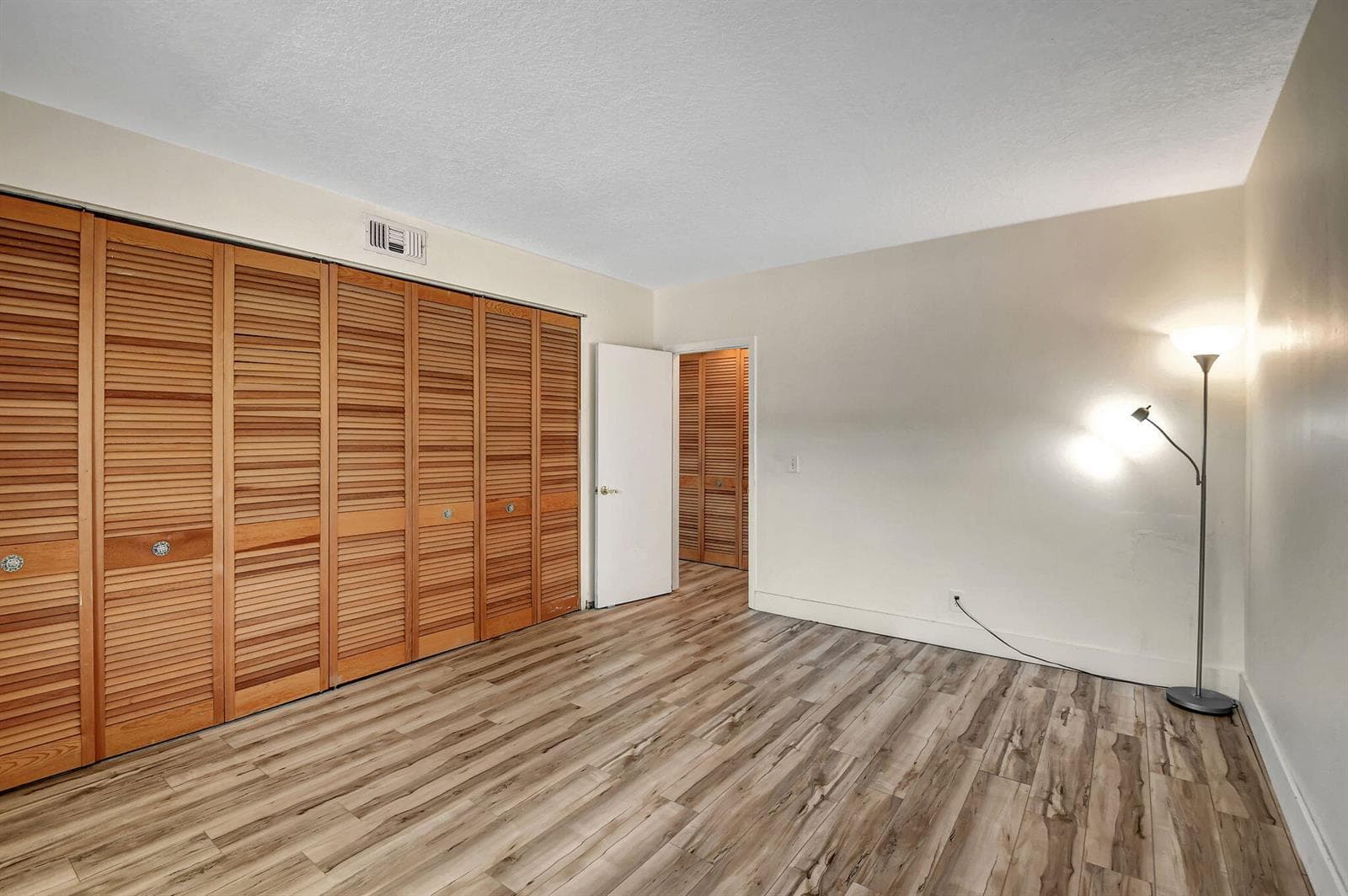 6520 N Ocean Boulevard 30 photo 9