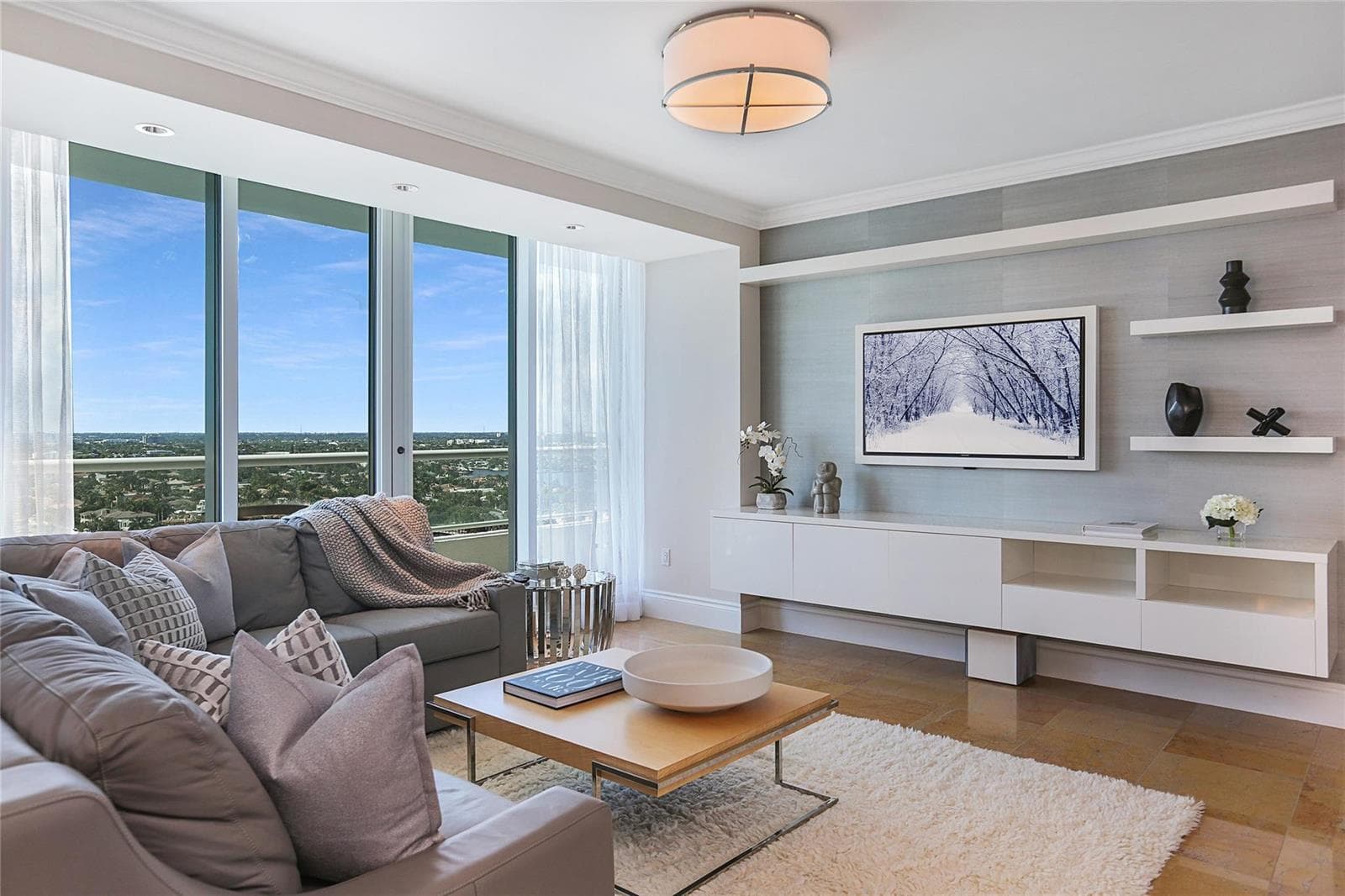 1 N Fort Lauderdale Beach Boulevard 1807 photo 12