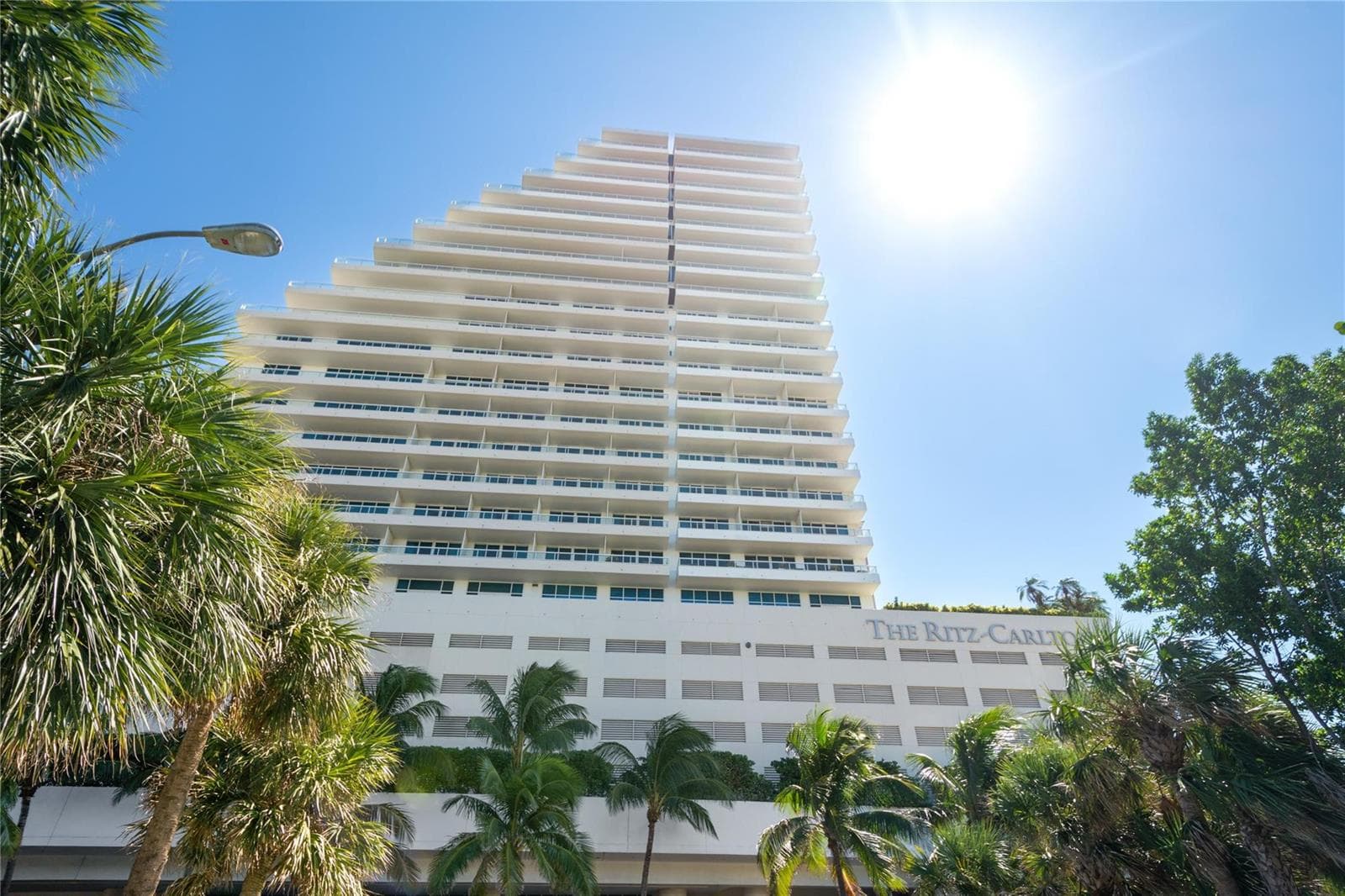1 N Fort Lauderdale Beach Boulevard 1807 photo 1