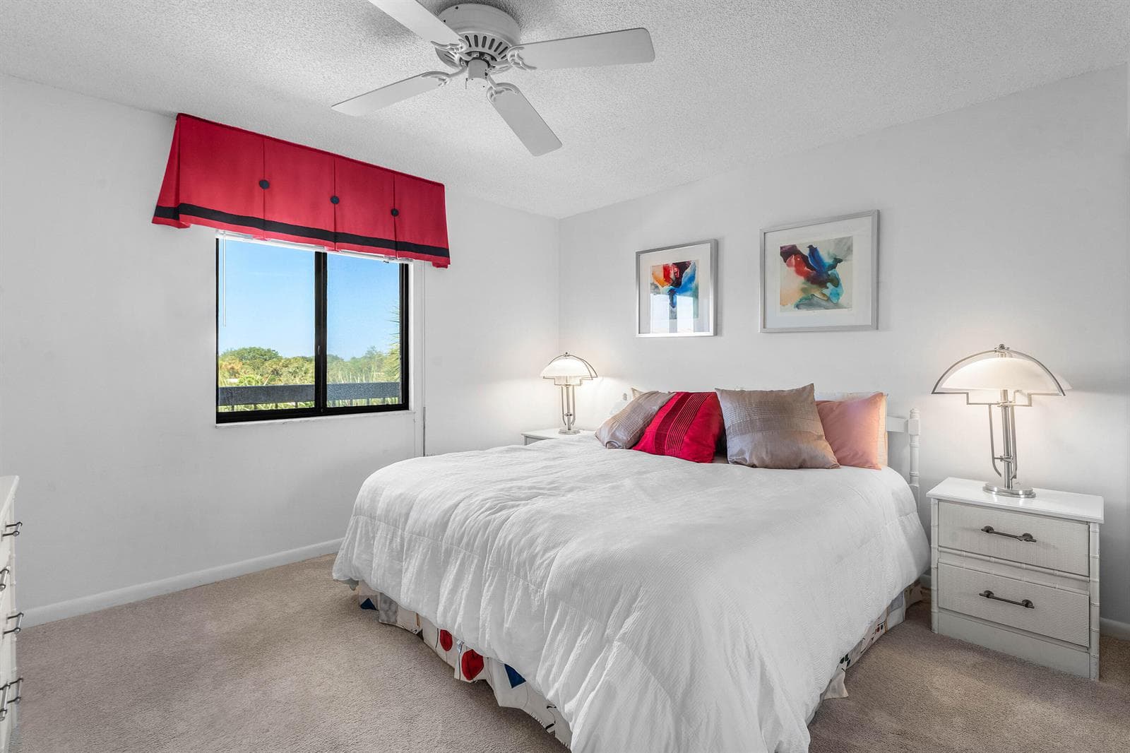 1301 Seafarer Circle 403 photo 13