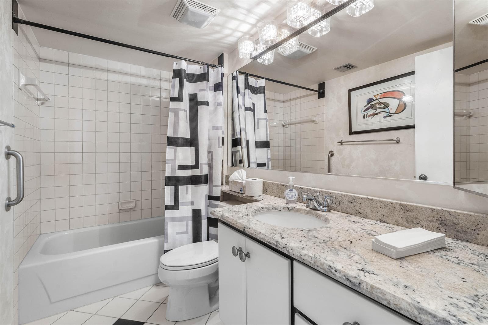1301 Seafarer Circle 403 photo 14