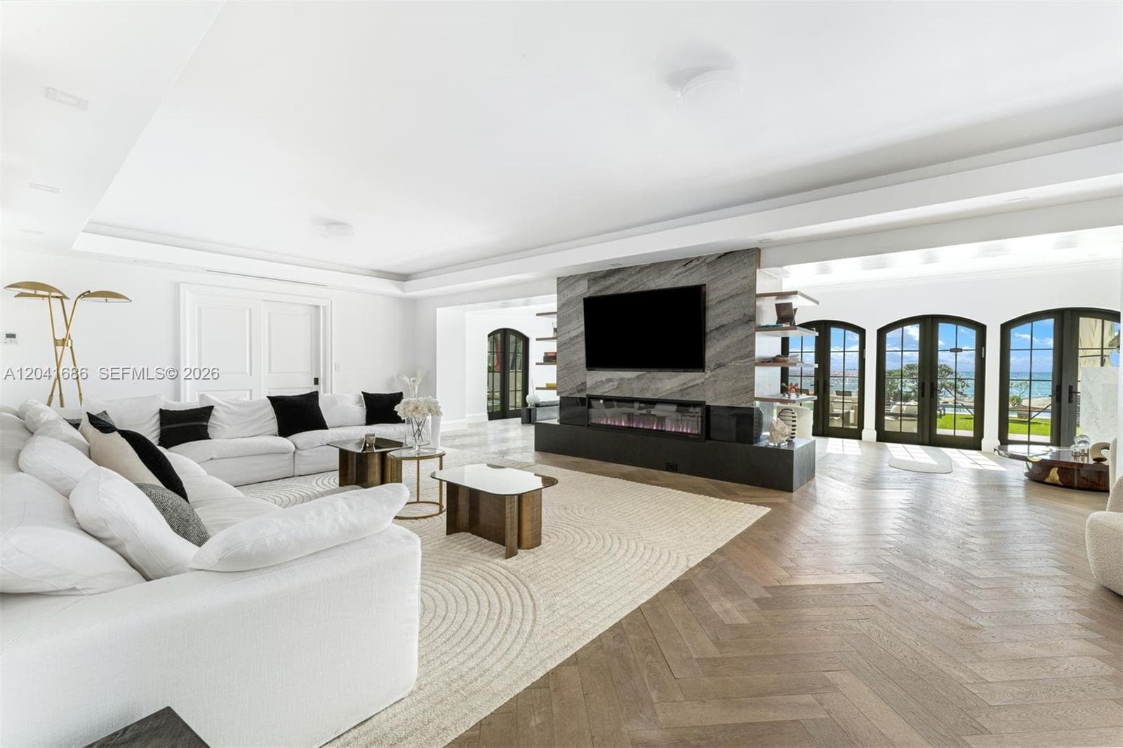 115 Ocean Blvd photo 8