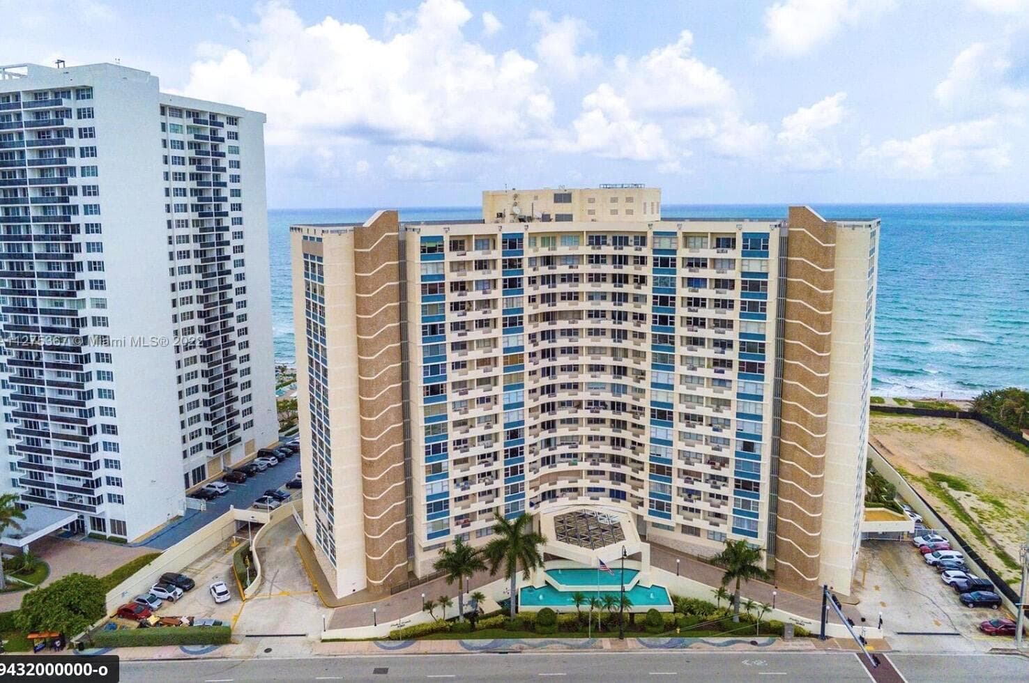 3180 S Ocean Drive 414 photo 1