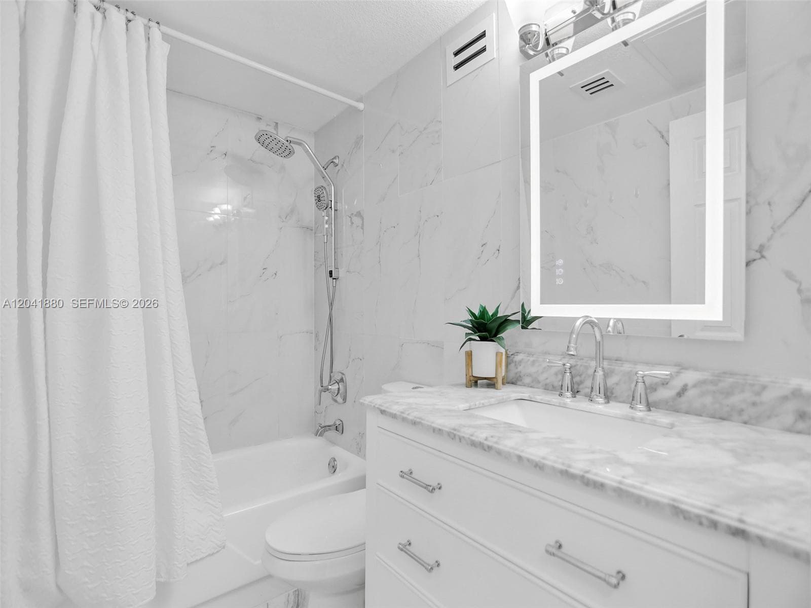 2501 S Ocean Dr 1633 (available July 5) photo 9