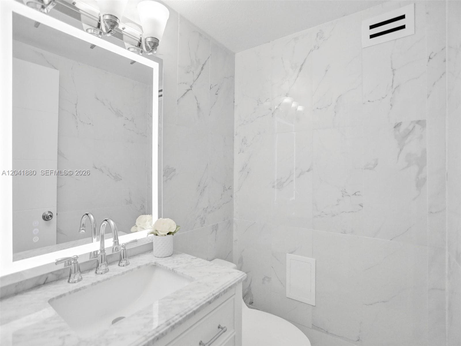 2501 S Ocean Dr 1633 (available July 5) photo 18