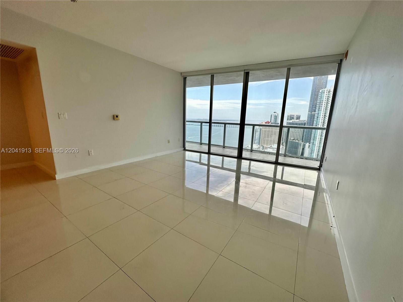 495 Brickell Ave 4011 photo 14