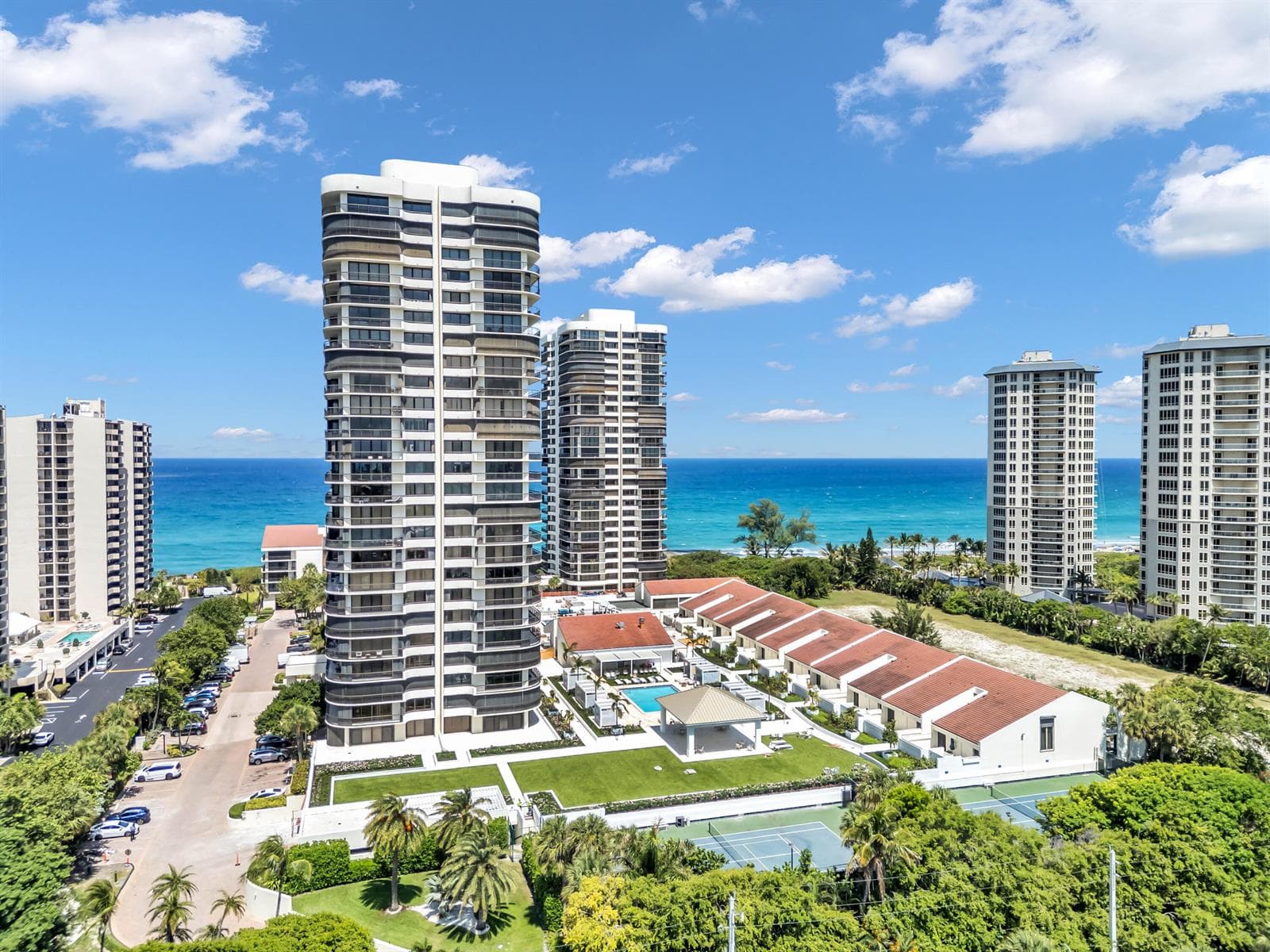 4100 N Ocean Drive 1101 photo 2