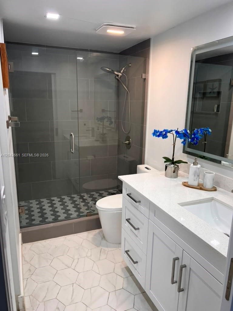 2350 NE 135th St 209 photo 19