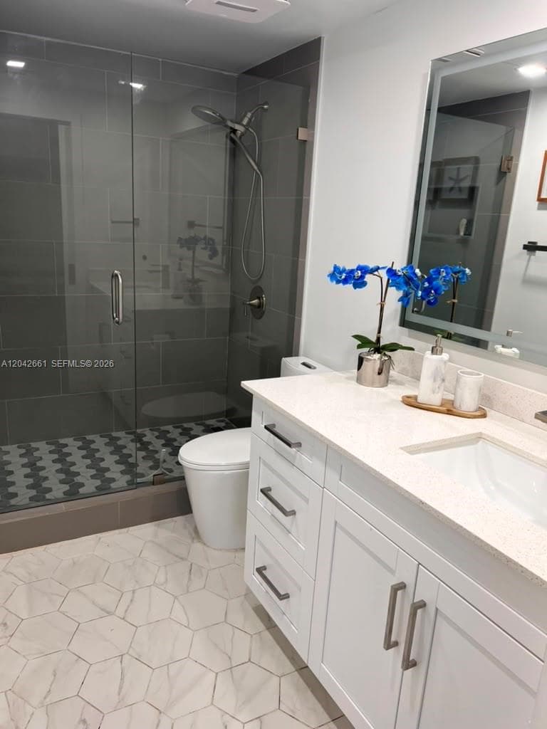2350 NE 135th St 209 photo 18
