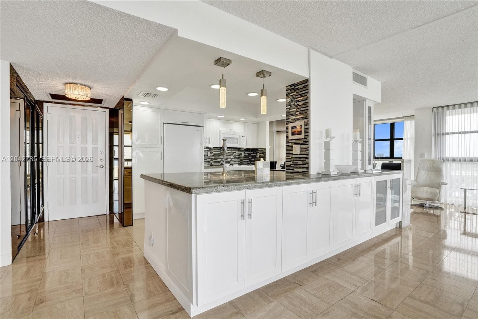 400 Leslie Dr PH# 1110 photo 8