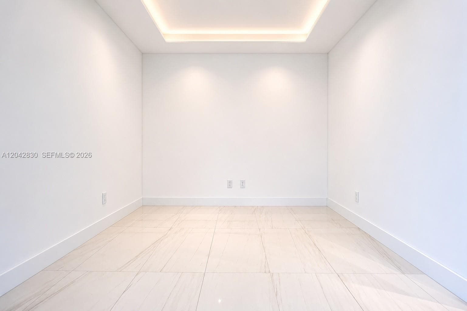 153 N Seabreeze Blvd 401 photo 13