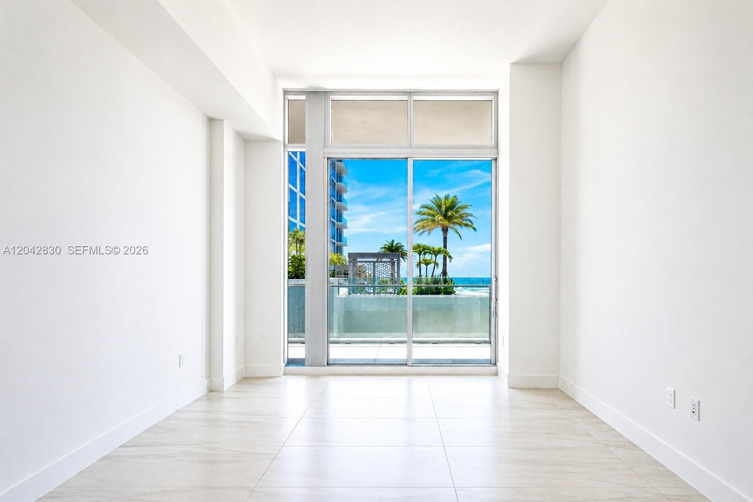 153 N Seabreeze Blvd 401 photo 7