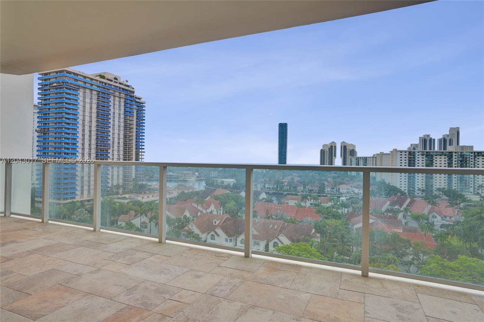 19500 Turnberry Way 10A photo 19