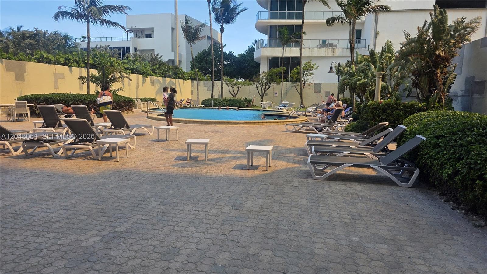 4001 S Ocean Dr 9F photo 24