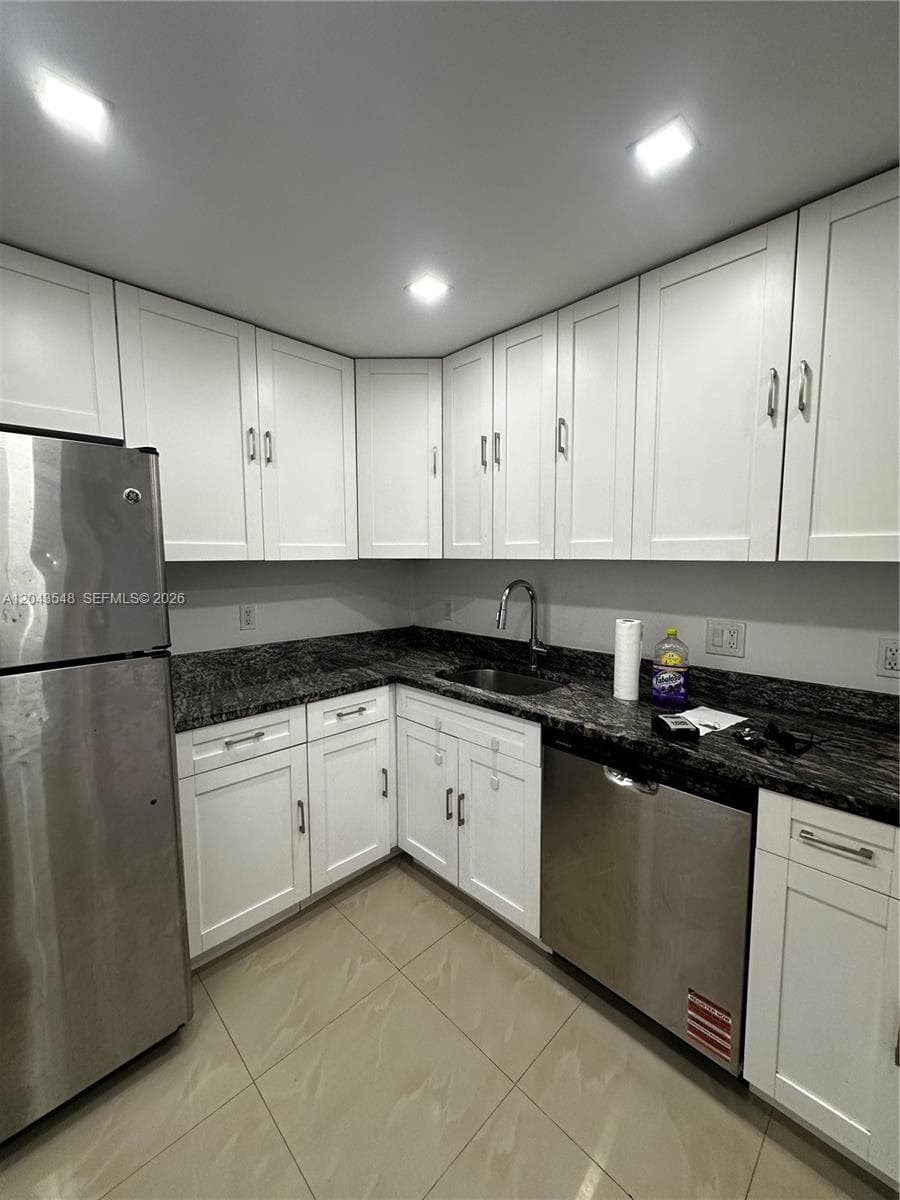 3475 N Country Club Dr 315 photo 5