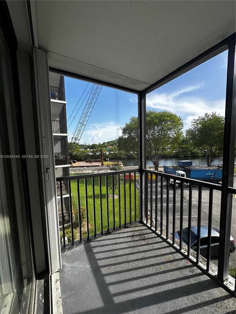 3475 N Country Club Dr 315 photo 20