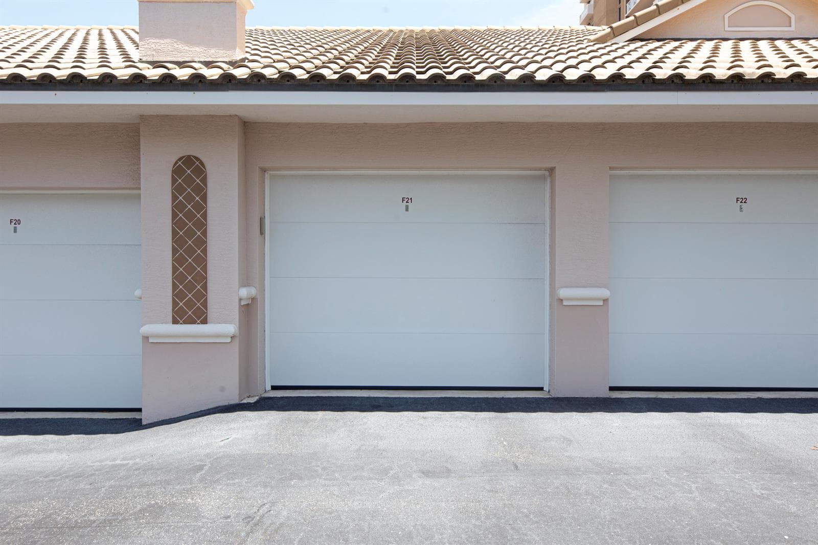 4160 N Highway A1a 207a photo 4