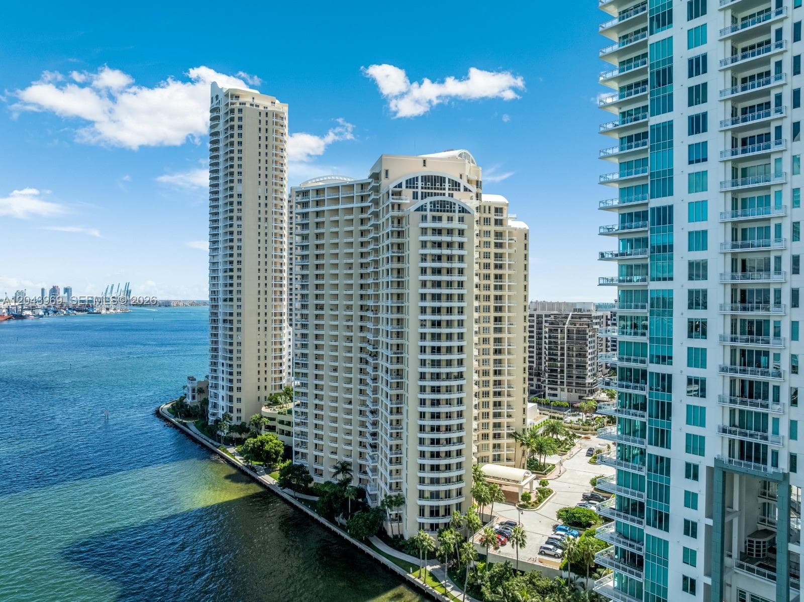 888 Brickell Key Dr 2610 photo 2