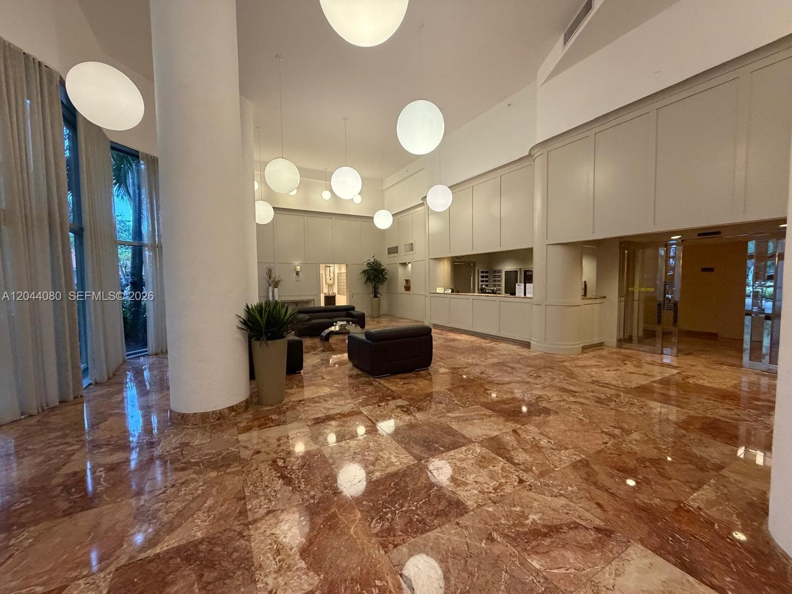 3600 Mystic Pointe Dr 718 photo 18