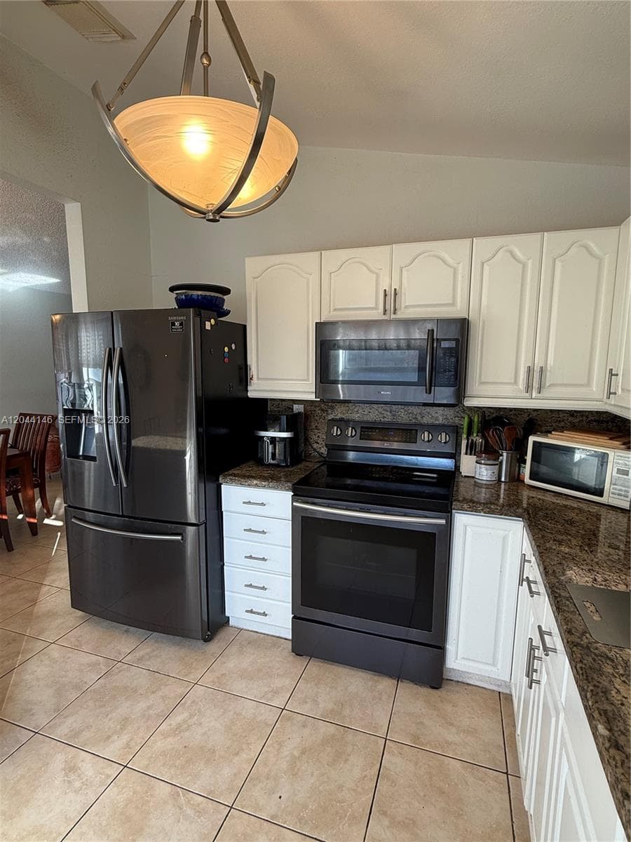 15622 SW 142nd Ct photo 17