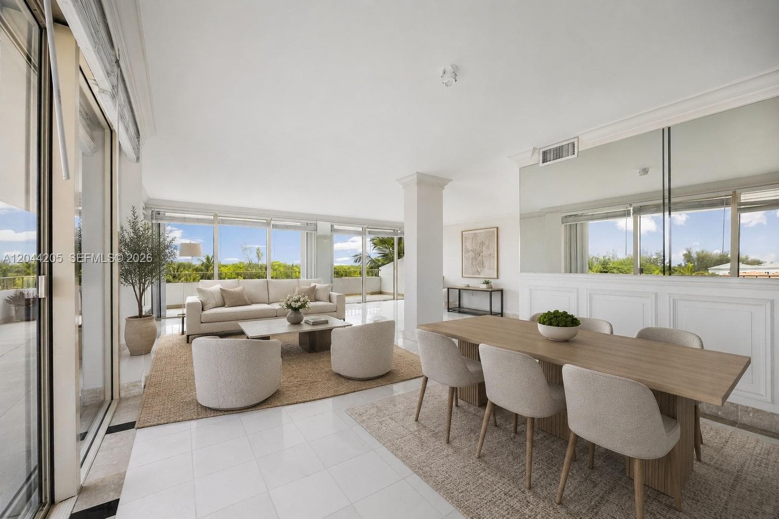 155 Ocean Lane Dr 600 photo 3