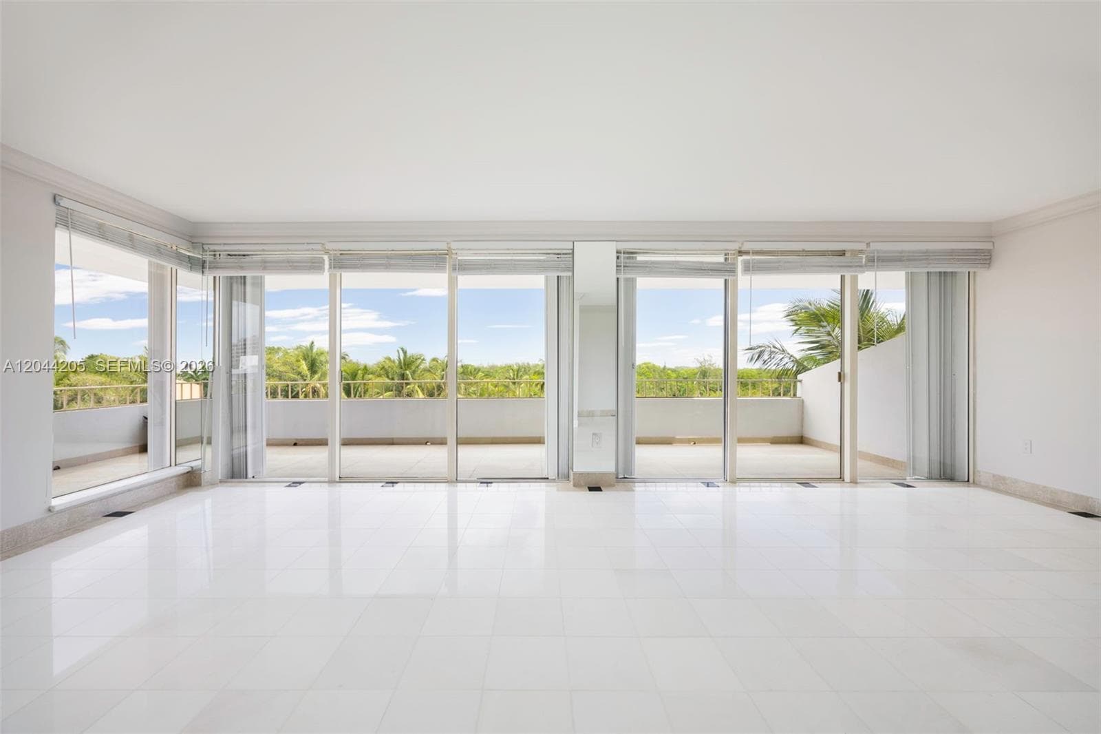 155 Ocean Lane Dr 600 photo 8