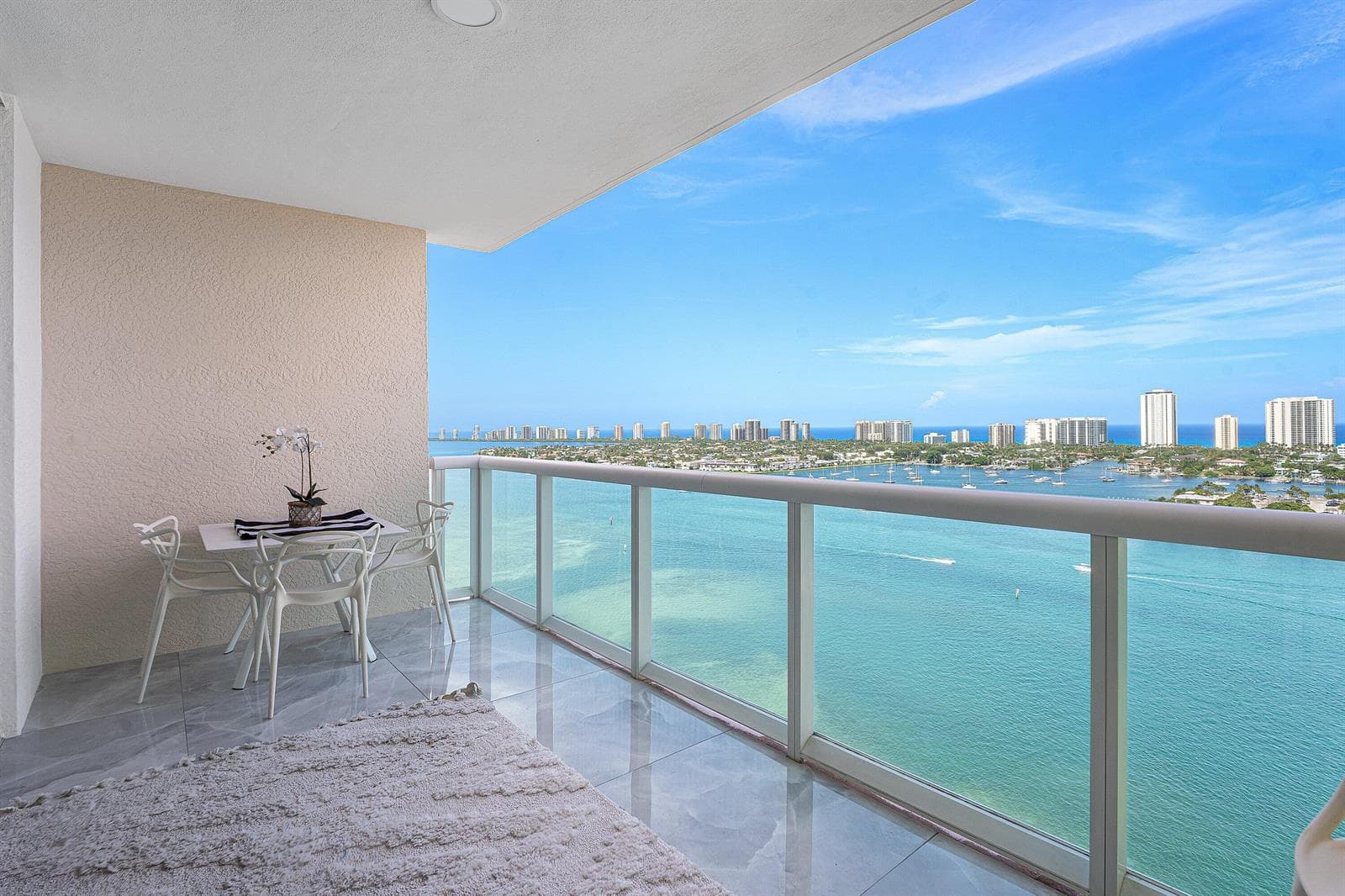 2640 Lake Shore Drive 2112 photo 24