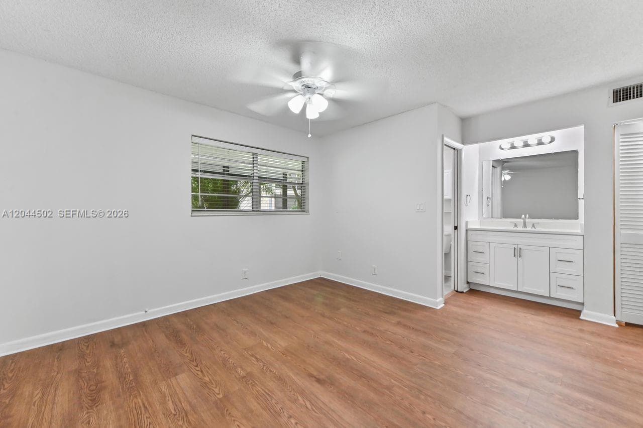 10789 N Military Trl 9 photo 13