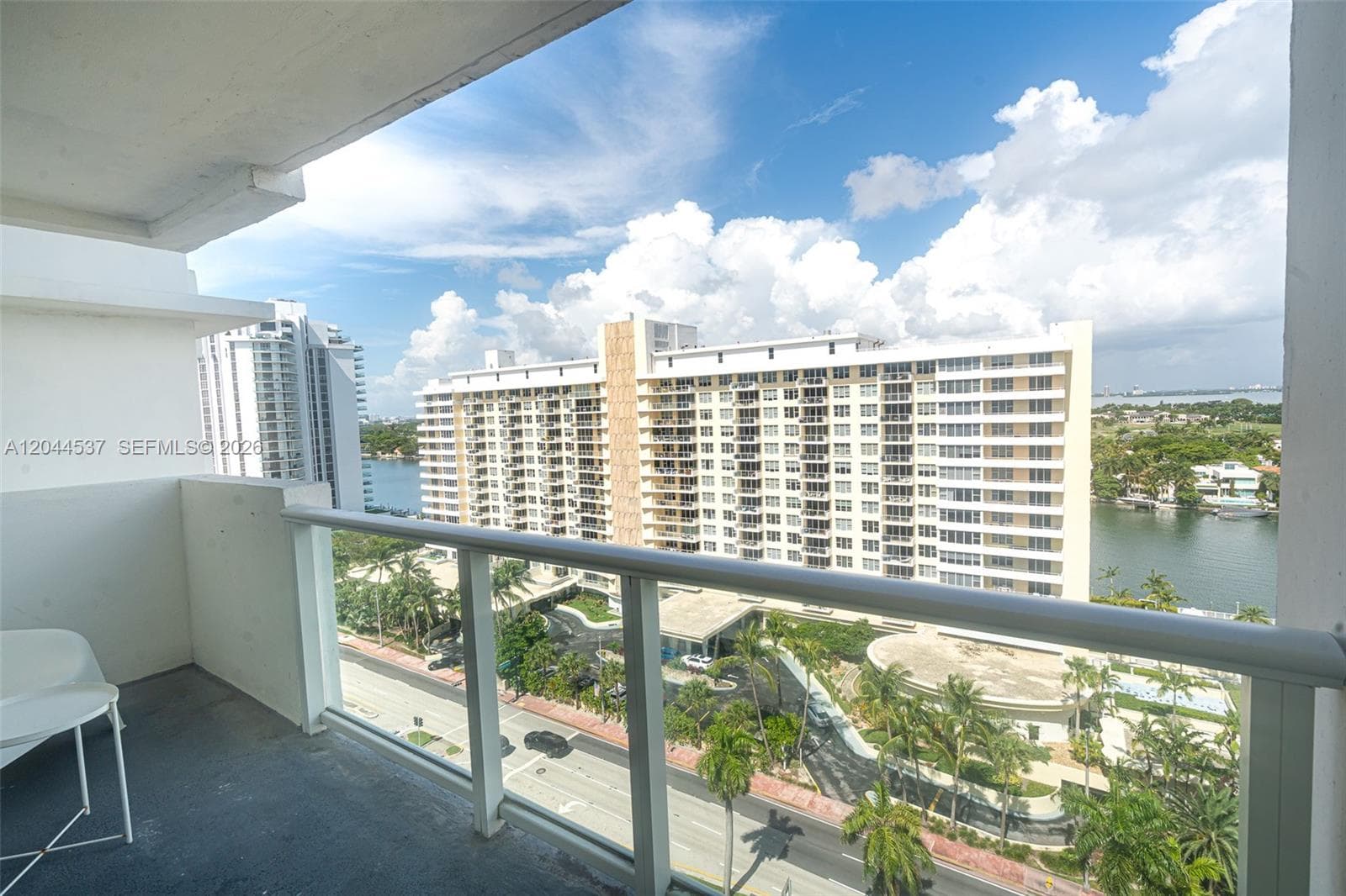 5601 Collins Ave 1517 photo 10
