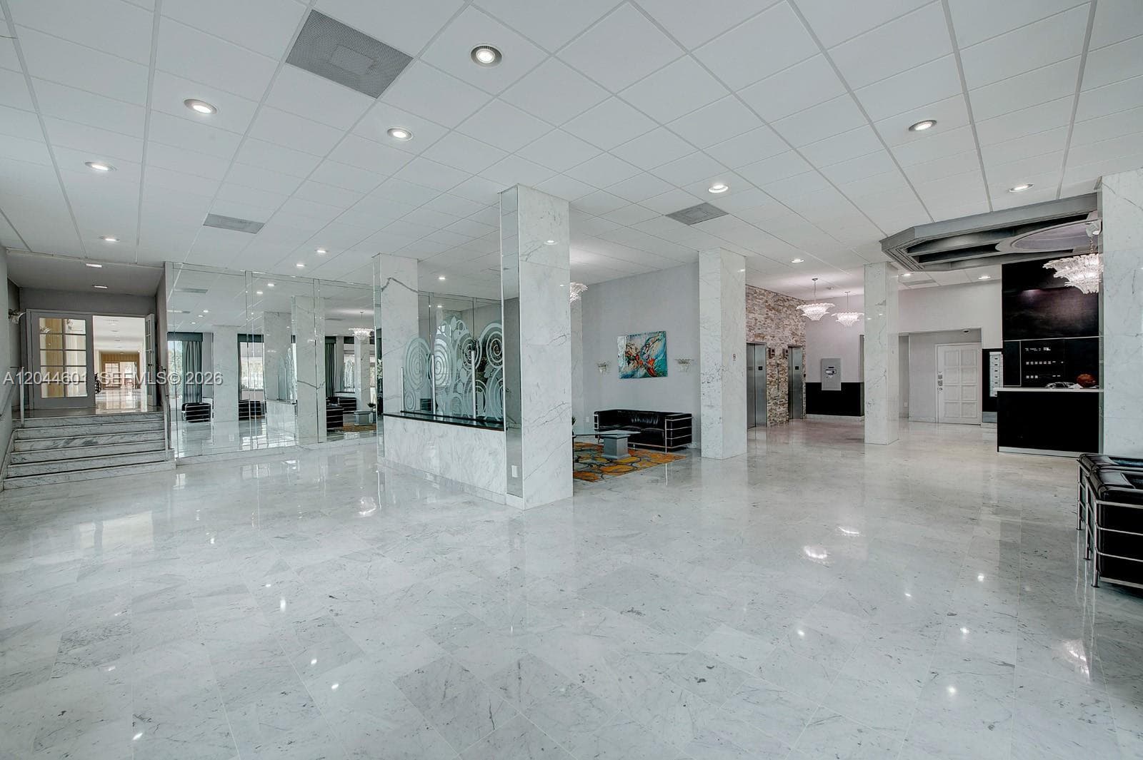 5001 Collins Ave 9H photo 5
