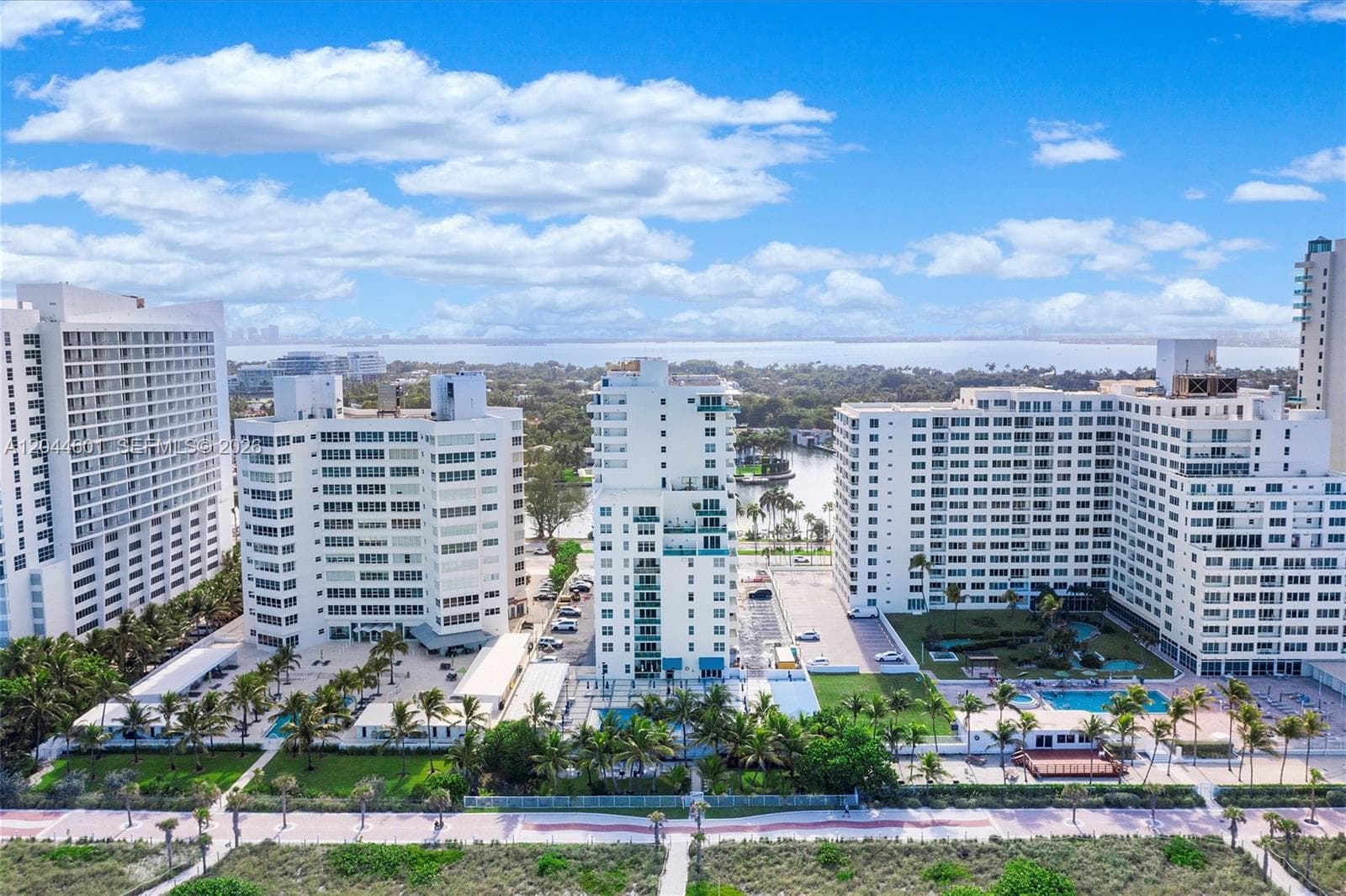 5001 Collins Ave 9H photo 10