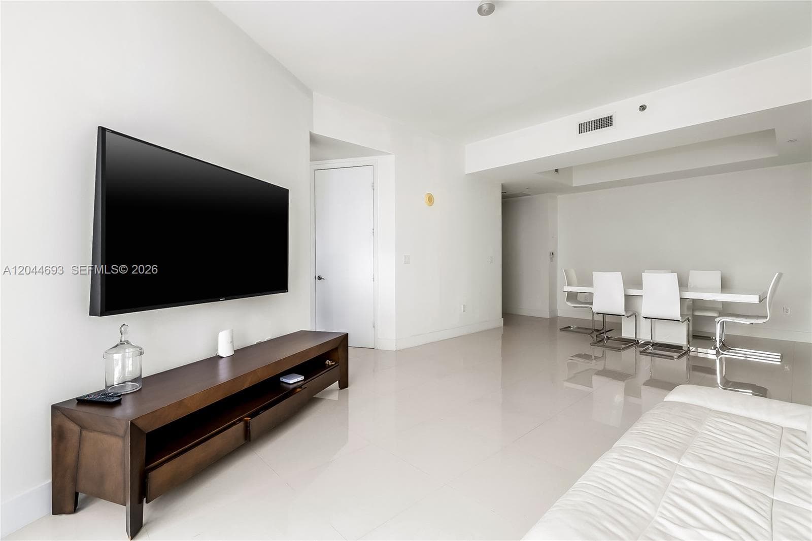16001 Collins Ave 2605 photo 6