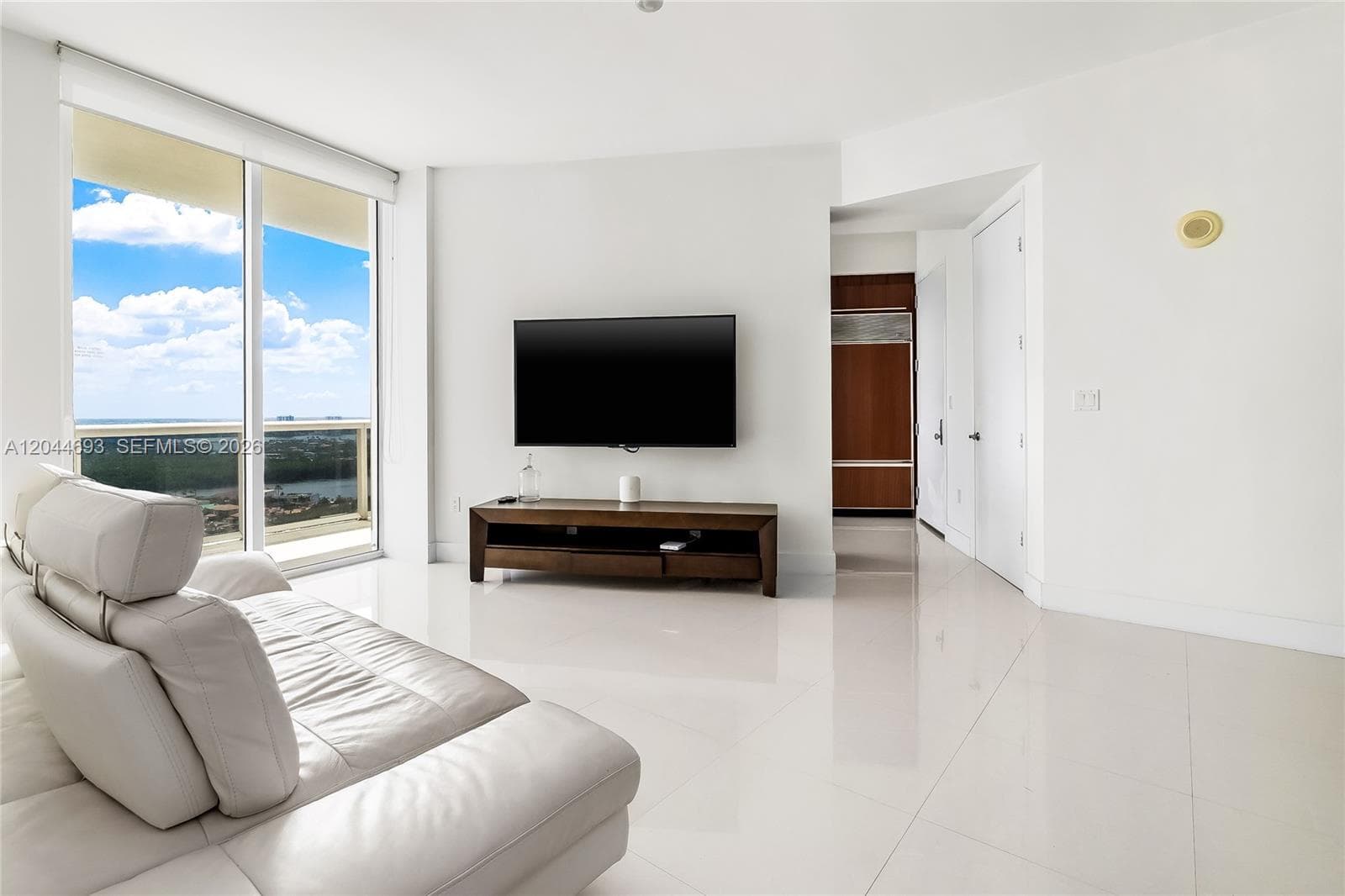 16001 Collins Ave 2605 photo 5