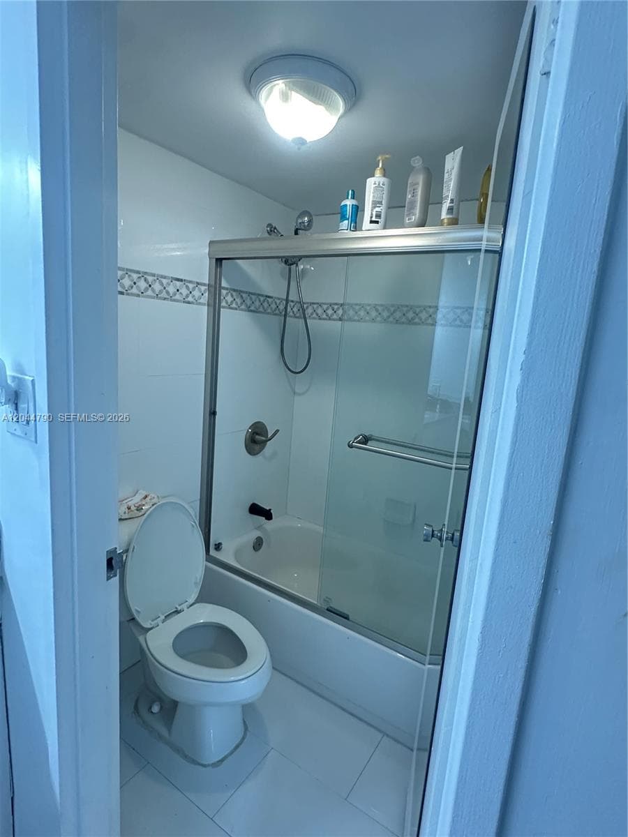 9225 Collins Ave 303 photo 17