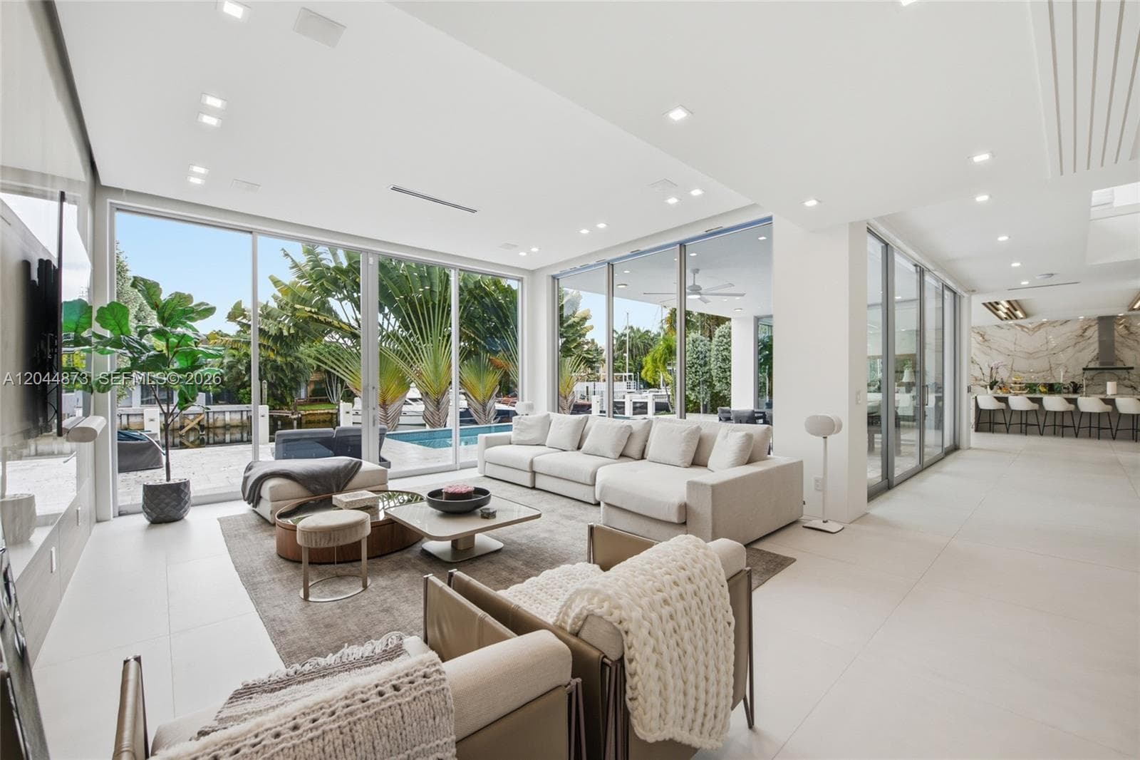 91 Fiesta Way photo 13