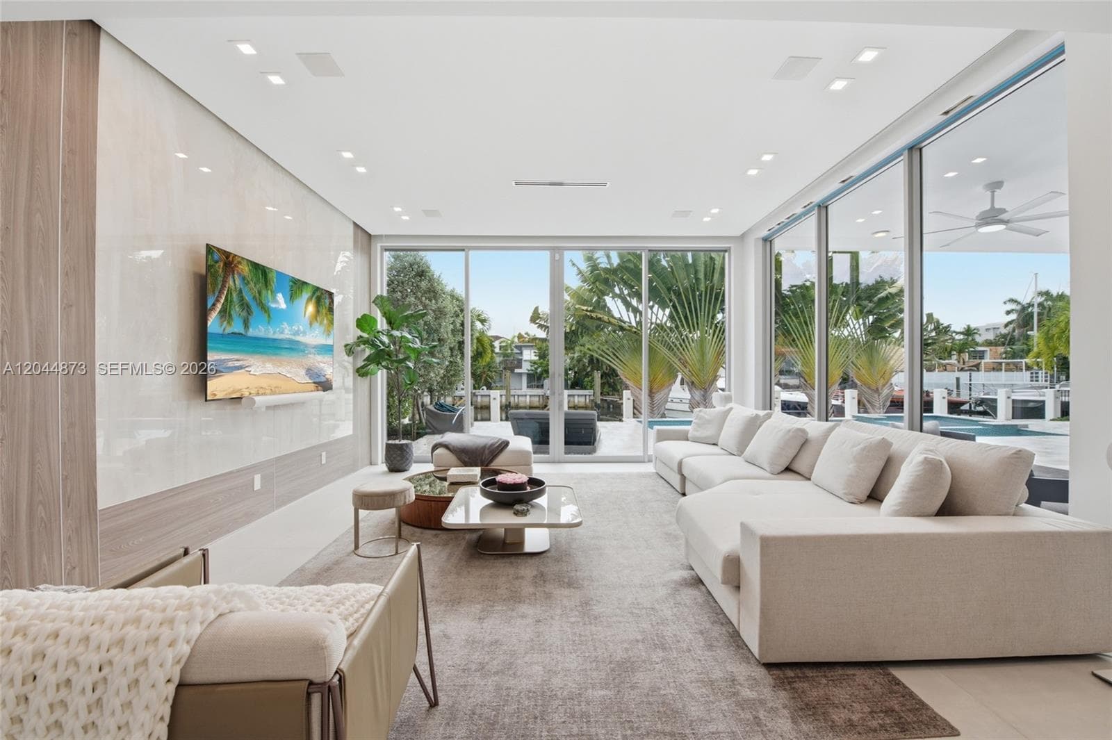 91 Fiesta Way photo 10