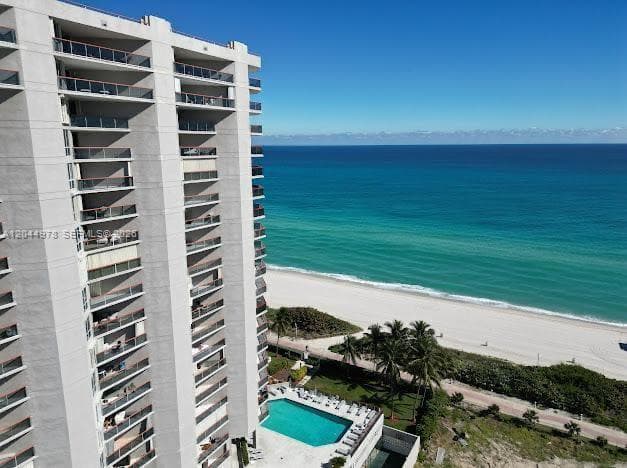 6767 Collins Ave 1608 photo 1