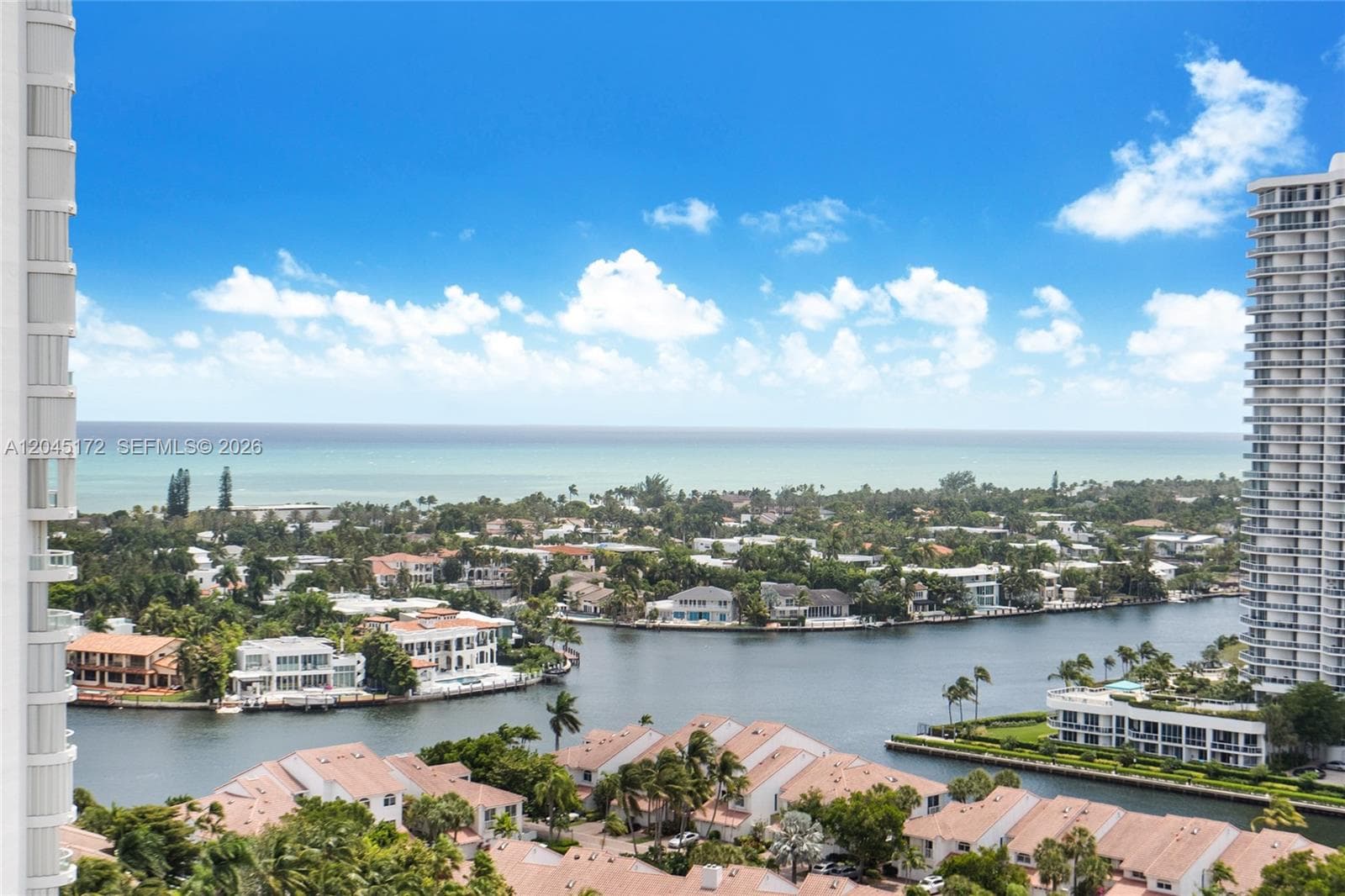 21055 Yacht Club Dr 2005 photo 1