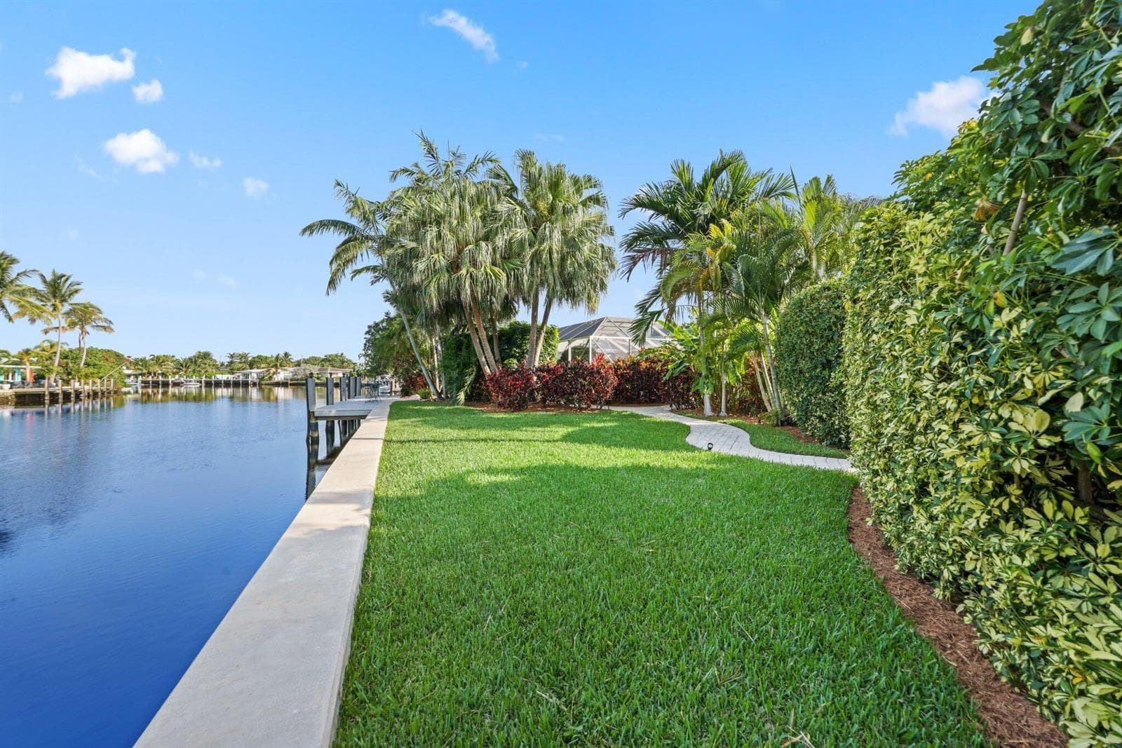 2124 Coral Shores Drive photo 24