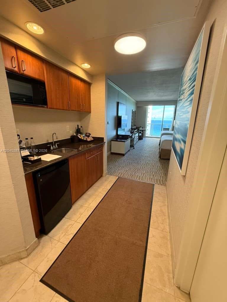 18001 Collins Ave 1006 photo 23